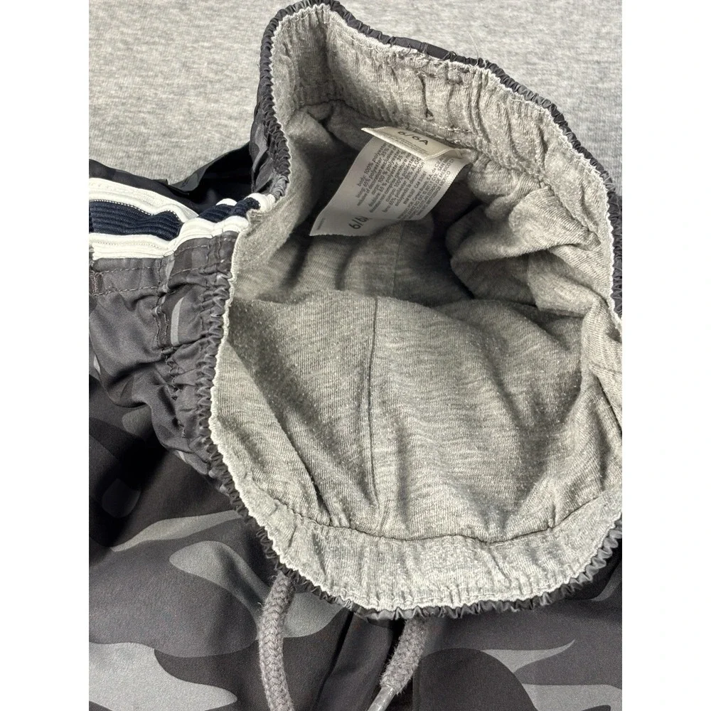 OshKosh B'Gosh Boys Track Pants Grey Camo Boys 6/6A Side Stripes Bottoms Zip